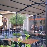 Deluxe In Cascadas Family Sunny ساني بيتش