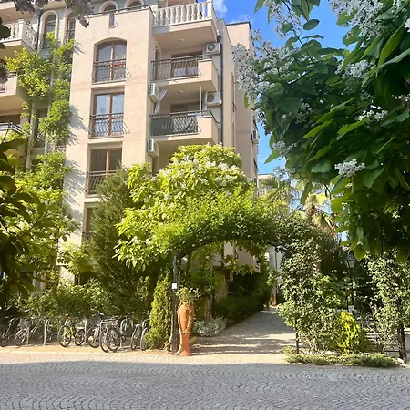 Deluxe In Cascadas Family Sunny Apartamento Sunny Beach