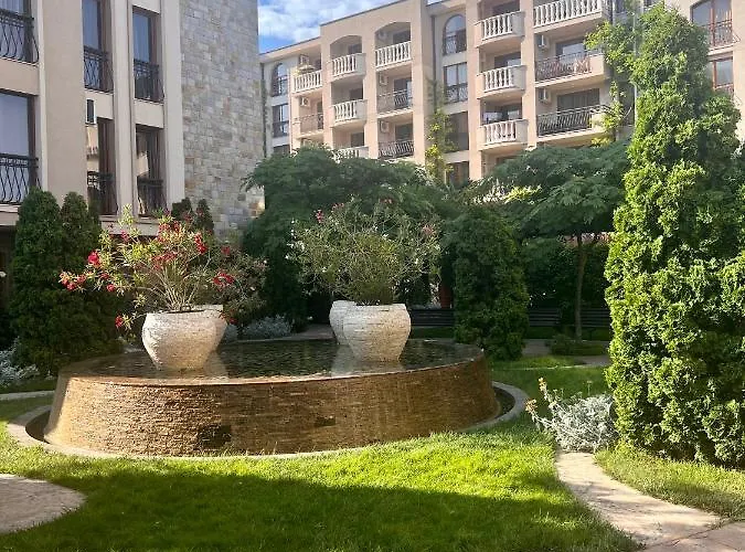 Deluxe In Cascadas Family Sunny Апартамент Слънчев бряг