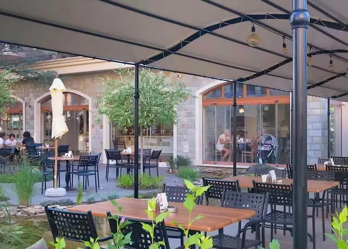 Deluxe In Cascadas Family Sunny Слънчев бряг