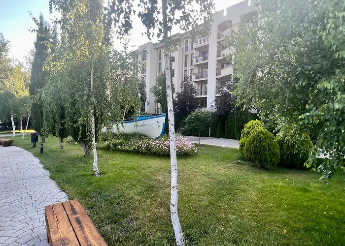 Deluxe In Cascadas Family Sunny