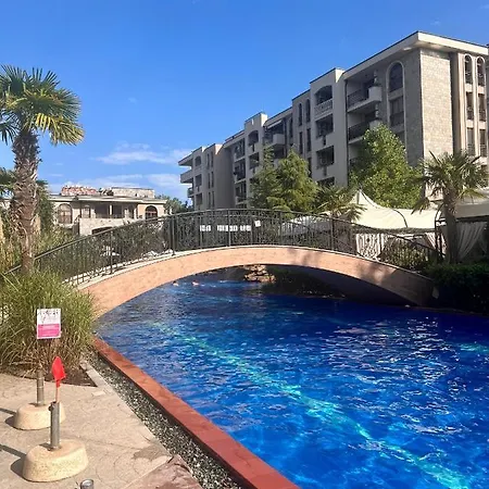 Deluxe In Cascadas Family Sunny *